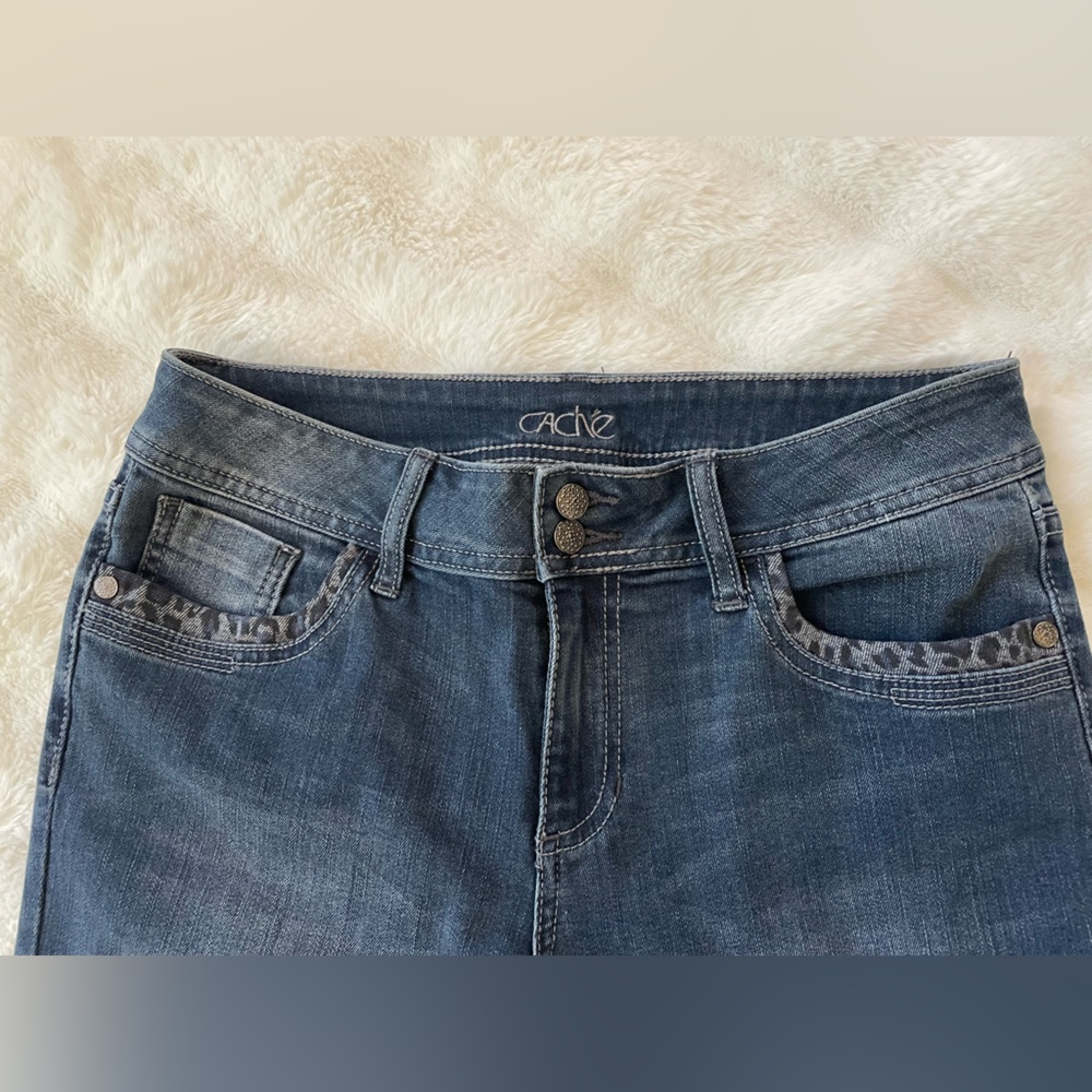Cache Jeans. - image 2
